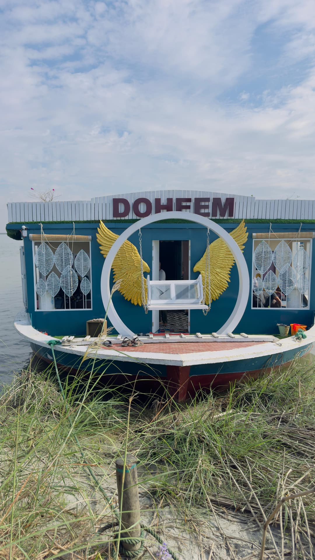 দহিম - Doheem A Luxury Houseboat at Tanguar Haor(AC)